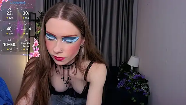 KarenSmitht online show from January 7, 2026, 2:00 pm