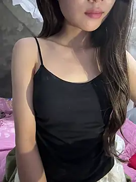 Snapshot of Bella_sexy98 chatting on July 17, 2026, 5:15 am Bella sexy98 online show from July 17, 2026, 5:15 am