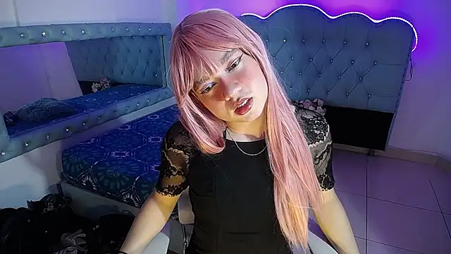 Cordelia Perlman online show from September 19, 2025, 12:42 pm