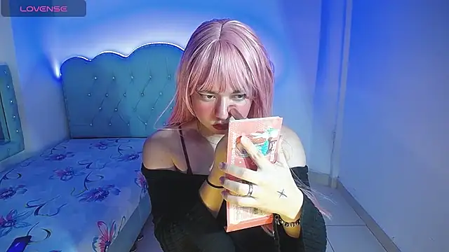 Cordelia Perlman online show from September 17, 2025, 12:40 pm