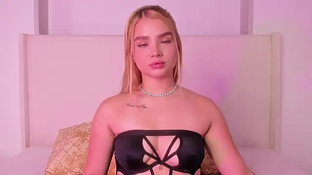 Sofi glow online show from May 11, 2026, 9:23 pm