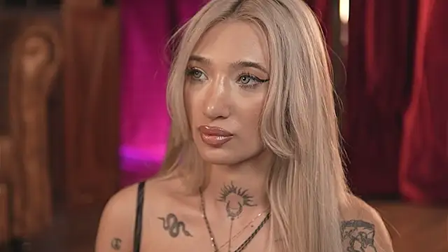 SiennaJayden online show from June 25, 2026, 8:36 pm