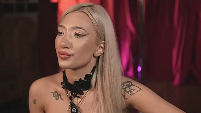 SiennaJayden online show from June 22, 2026, 8:28 pm