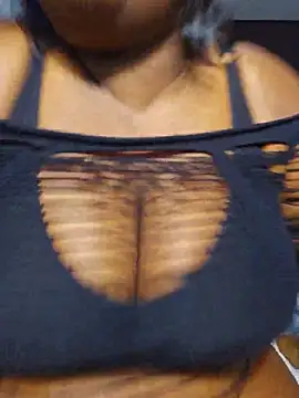 Snapshot of lady-zeei chatting on June 26, 2026, 12:16 am lady-zeei online show from June 26, 2026, 12:16 am