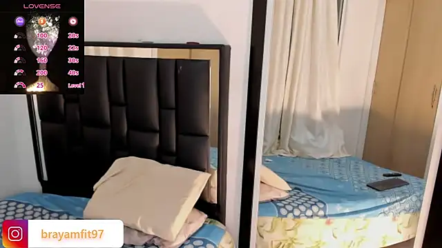 Snapshot of ArexBlakk chatting on February 19, 2026, 8:50 pm ArexBlakk online show from February 19, 2026, 8:50 pm