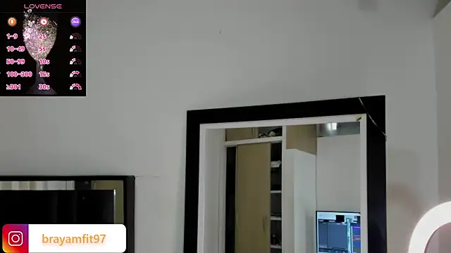 Snapshot of ArexBlakk chatting on February 25, 2026, 2:28 pm ArexBlakk online show from February 25, 2026, 2:28 pm