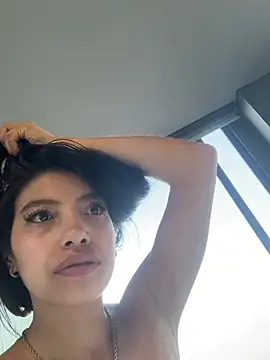 Tiffany Low online show from February 21, 2026, 12:07 pm