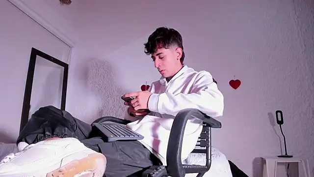 j martony online show from September 25, 2025, 12:00 pm