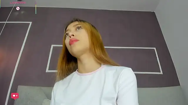 Naomi Rousse online show from July 2, 2026, 1:28 pm