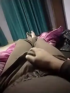 samsharma- online show from January 7, 2026, 6:24 pm