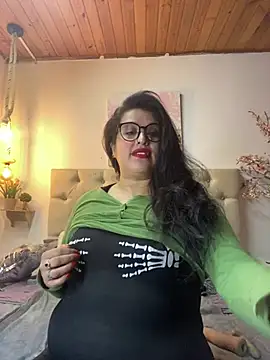 Snapshot of Andrea_secret_ chatting on July 31, 2026, 2:05 pm Andrea secret online show from July 31, 2026, 2:05 pm