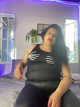 Snapshot of Andrea_secret_ chatting on June 22, 2026, 1:41 pm Andrea secret online show from June 22, 2026, 1:41 pm