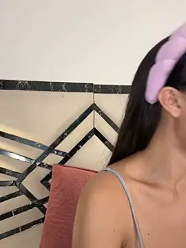 MiaKane99 online show from July 20, 2026, 12:07 am