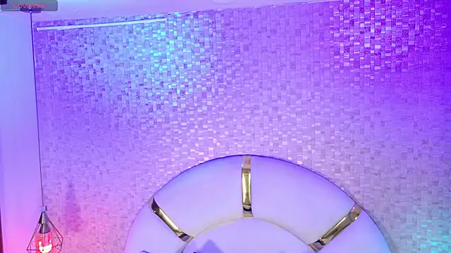 paulina cano online show from October 6, 2025, 7:14 pm