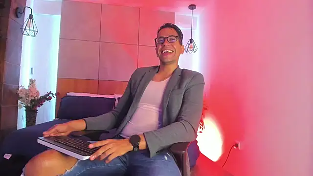 Snapshot of JacobDraven chatting on February 9, 2026, 4:49 pm JacobDraven online show from February 9, 2026, 4:49 pm