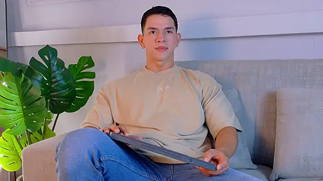 ZaneDawson online show from April 21, 2026, 7:31 pm
