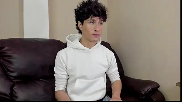 Snapshot of Xam_Collen chatting on November 29, 2025, 4:18 pm Xam Collen online show from November 29, 2025, 4:18 pm