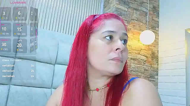 sofiagutierrez   online show from November 17, 2025, 1:26 pm