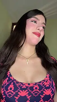 Emily-hottson online show from February 17, 2026, 4:21 am