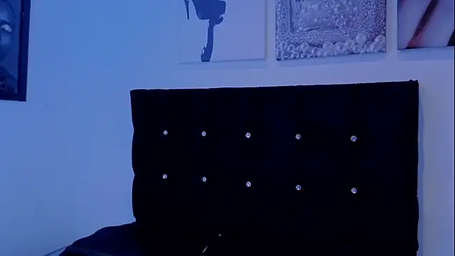 Angel-dragun online show from March 19, 2026, 3:06 am