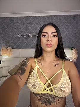 Snapshot of Celeste_Amber chatting on June 1, 2026, 7:46 pm Celeste Amber online show from June 1, 2026, 7:46 pm