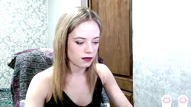 Kate  Loves online show from October 2, 2025, 5:38 pm