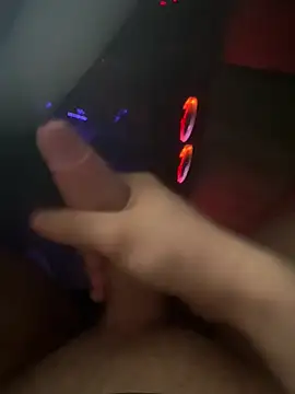 Snapshot of jstntz chatting on February 22, 2026, 10:11 pm jstntz online show from February 22, 2026, 10:11 pm