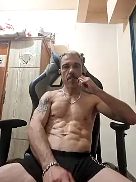 Snapshot of Pollon41x chatting on May 11, 2026, 11:33 am Pollon41x online show from May 11, 2026, 11:33 am