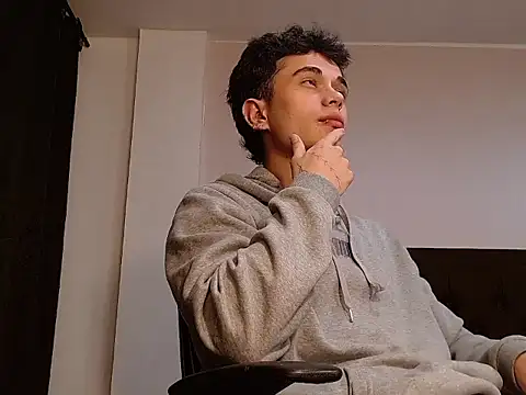 Snapshot of jaico_santos chatting on September 24, 2025, 11:21 pm jaico santos online show from September 24, 2025, 11:21 pm