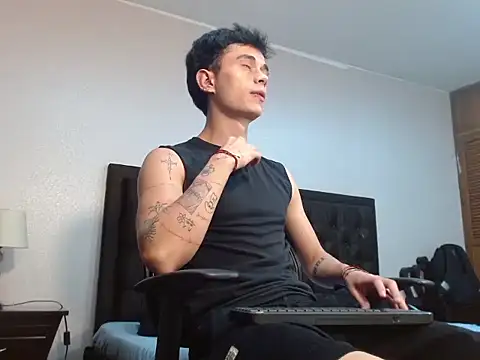 Snapshot of jaico_santos chatting on September 30, 2025, 11:00 pm jaico santos online show from September 30, 2025, 11:00 pm