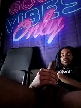 Mikaaa97 online show from February 12, 2026, 5:29 am