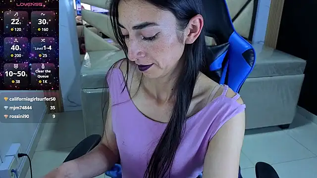 Snapshot of Maily_a_ chatting on March 6, 2026, 3:07 pm Maily a online show from March 6, 2026, 3:07 pm