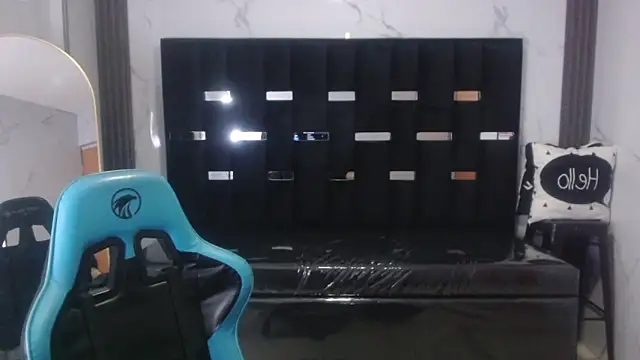 Maily a  online show from October 9, 2025, 3:07 am