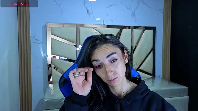 Snapshot of Maily_a_ chatting on February 24, 2026, 2:56 am Maily a online show from February 24, 2026, 2:56 am