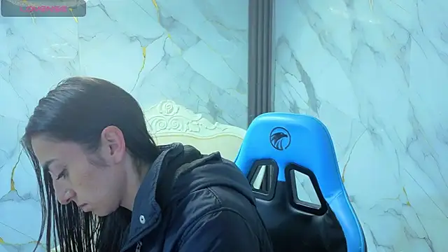 Snapshot of Maily_a_ chatting on March 12, 2026, 3:12 am Maily a online show from March 12, 2026, 3:12 am