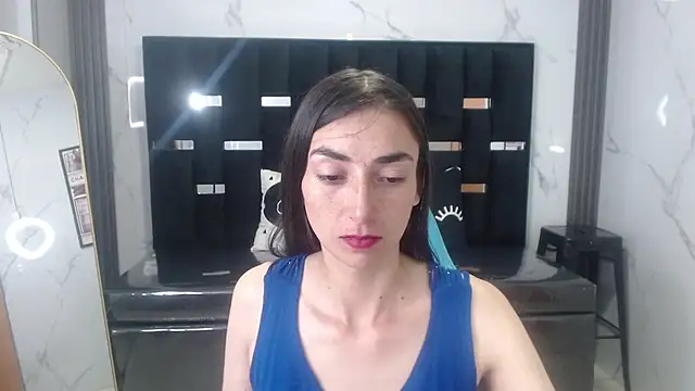 Maily a  online show from October 8, 2025, 3:19 am