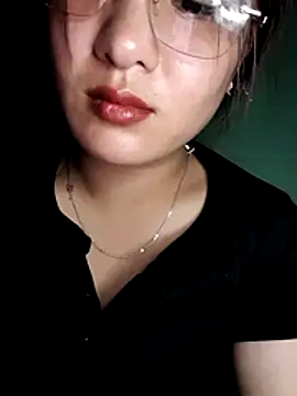 Snapshot of Linksys_nicee chatting on February 23, 2026, 3:01 pm Linksys nicee online show from February 23, 2026, 3:01 pm