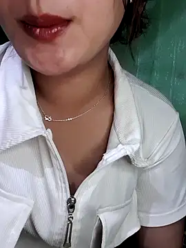 Snapshot of Linksys_nicee chatting on February 21, 2026, 3:25 pm Linksys nicee online show from February 21, 2026, 3:25 pm