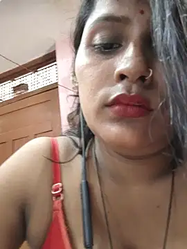 Snapshot of Jasmine_Januja chatting on June 25, 2026, 5:12 am Jasmine Januja online show from June 25, 2026, 5:12 am