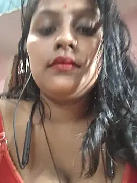 Snapshot of Jasmine_Januja chatting on July 3, 2026, 2:18 am Jasmine Januja online show from July 3, 2026, 2:18 am
