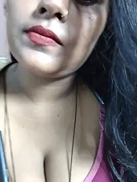 Snapshot of Jasmine_Januja chatting on July 9, 2026, 4:46 am Jasmine Januja online show from July 9, 2026, 4:46 am
