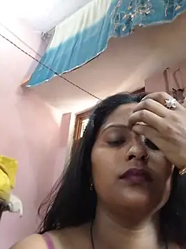 Snapshot of Jasmine_Januja chatting on June 5, 2026, 7:03 am Jasmine Januja online show from June 5, 2026, 7:03 am