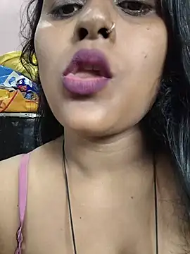 Snapshot of Jasmine_Januja chatting on July 20, 2026, 2:52 am Jasmine Januja online show from July 20, 2026, 2:52 am
