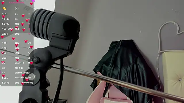 Yuni kim online show from January 19, 2026, 2:43 pm