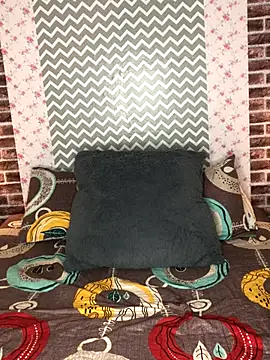 KaMila M00N online show from October 1, 2025, 1:26 pm