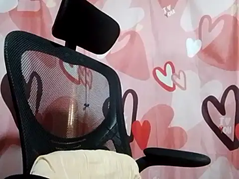 AsianKelly69 online show from July 23, 2026, 1:52 am