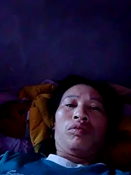 Snapshot of donna-bae chatting on March 16, 2026, 6:32 pm donna-bae online show from March 16, 2026, 6:32 pm