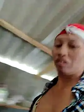 Snapshot of donna-bae chatting on March 6, 2026, 3:23 am donna-bae online show from March 6, 2026, 3:23 am