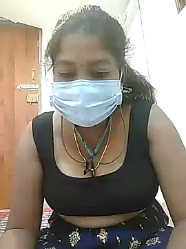 Snapshot of TAMIL_AMMUKUTTYY chatting on September 17, 2025, 6:32 pm TAMIL AMMUKUTTYY online show from September 17, 2025, 6:32 pm