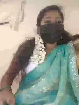 Snapshot of TAMIL_AMMUKUTTYY chatting on November 7, 2025, 6:01 pm TAMIL AMMUKUTTYY online show from November 7, 2025, 6:01 pm